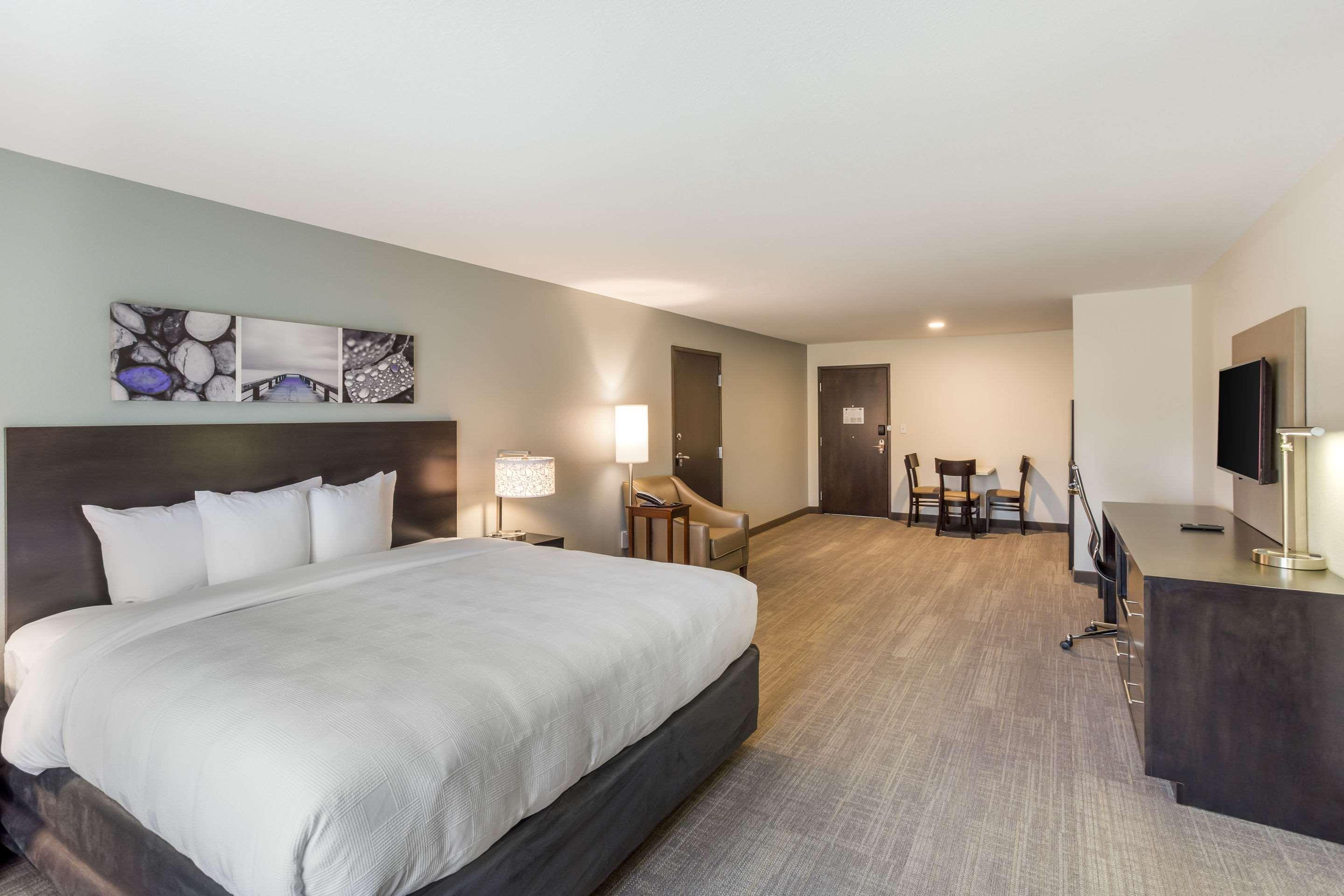 Mainstay Suites Logan Ohio-Hocking Hills Exterior photo